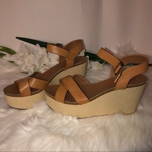 Michael Antonio Platform Wedge Camel Sandals 10